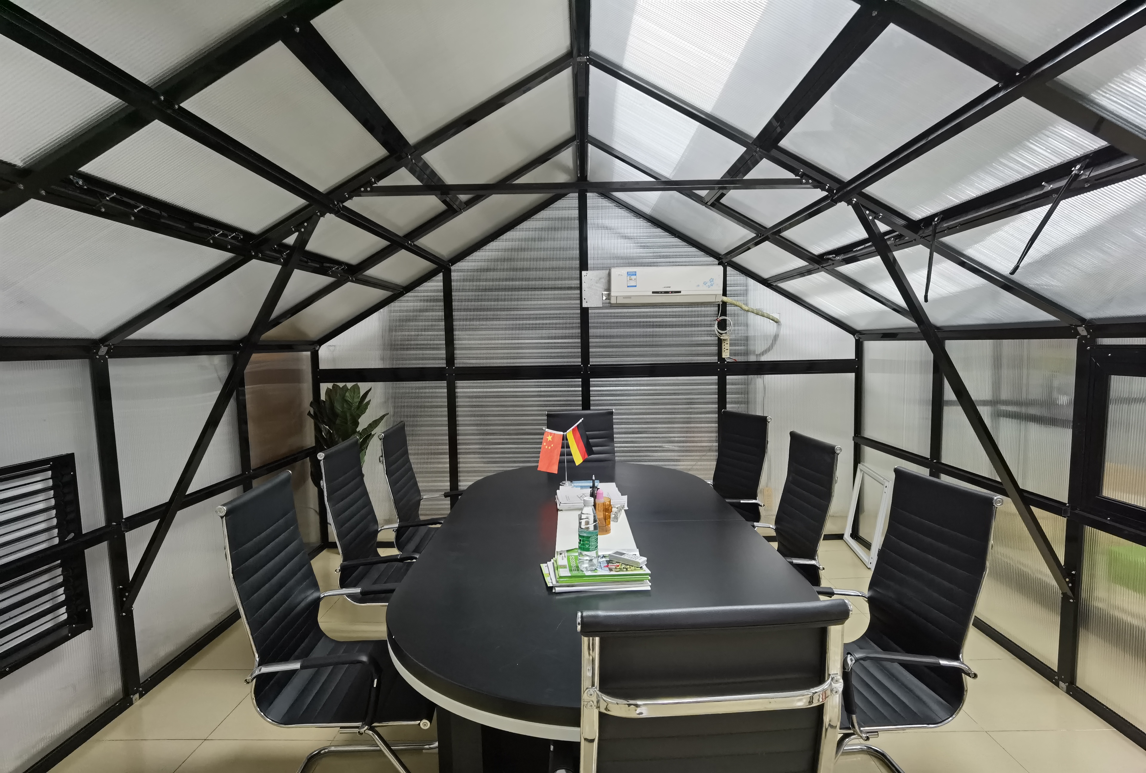TITAN SERIES GREENHOUSE-GM32704